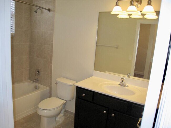 Building Photo - 9624 Waterview Way
