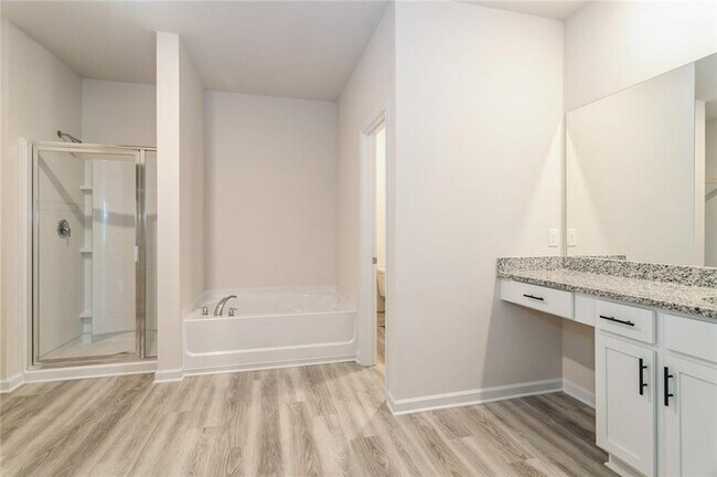 Building Photo - 629 Mackenzie Cv