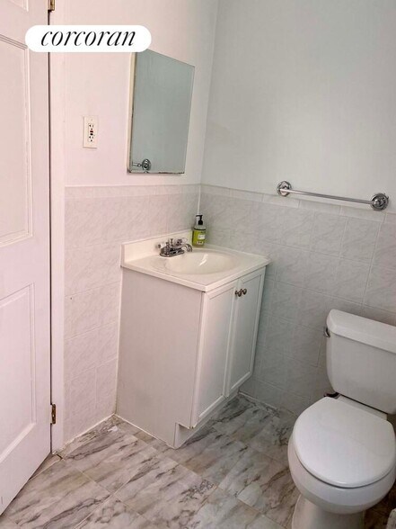 Building Photo - 529 W 150th St