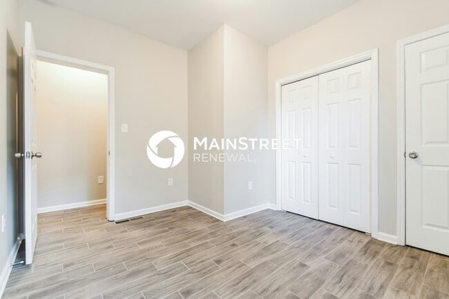 Building Photo - 4 Bedroom Pet-Friendly Home in Atlanta, GA...