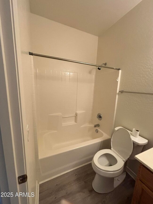 Building Photo - 1707 Arroyo Seco