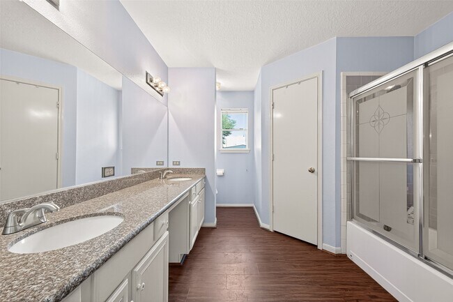 Building Photo - 5120 Williams School Rd