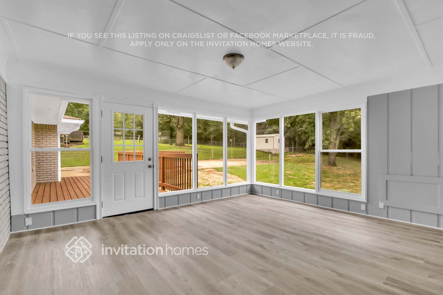 Building Photo - 3753 Briarcliff Dr