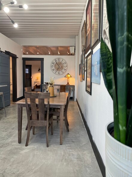 DINING ROOM - 475 S Hickory St