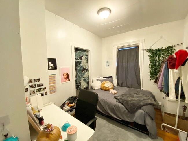 Building Photo - Calumet Street in Mission Hill - 4Bed Modern $5600