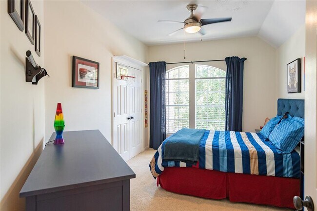 Building Photo - 43 N Greenvine Cir