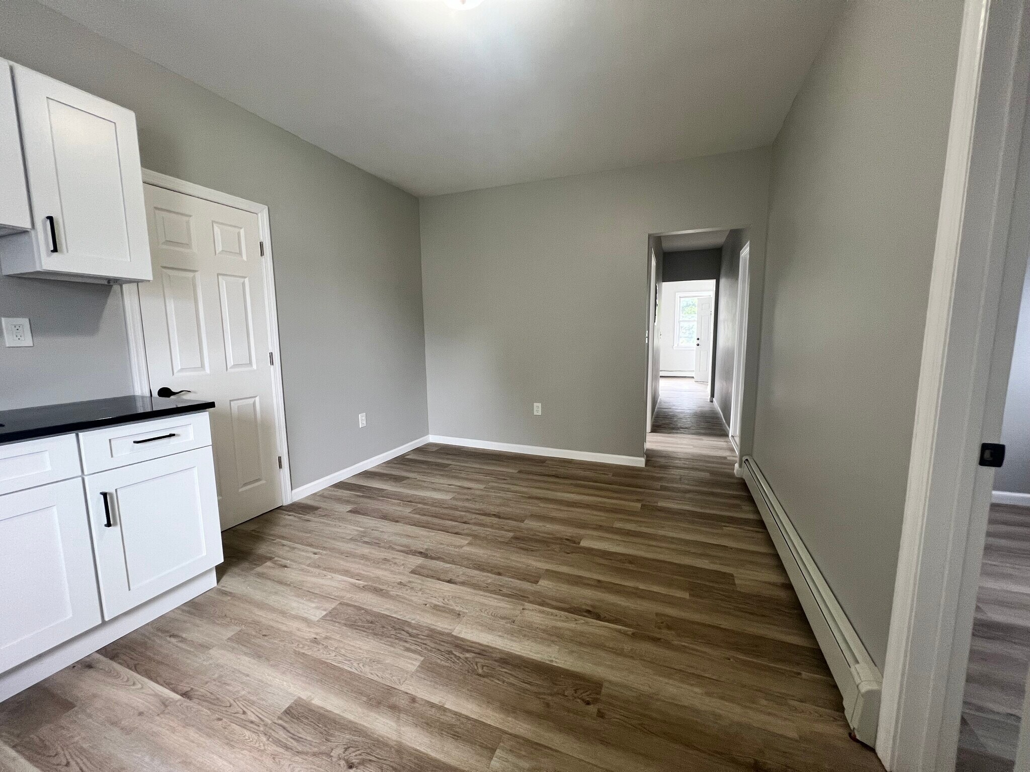 Eat in kitchen - 342 Morrissee Ave