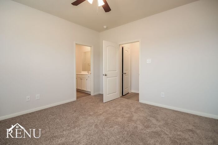 Building Photo - 25334 Shadowdale Dr