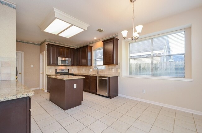 Building Photo - 5519 Poundstone Ct
