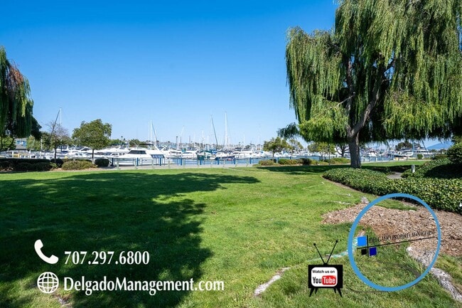 Building Photo - Newly renovated Benicia Marina condo