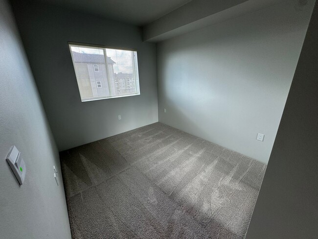 Building Photo - For Rent - [Nahele at Hoopili] 91-3641 Iwi...