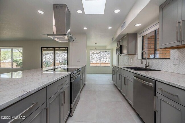 Building Photo - 4989 N Territory Ave