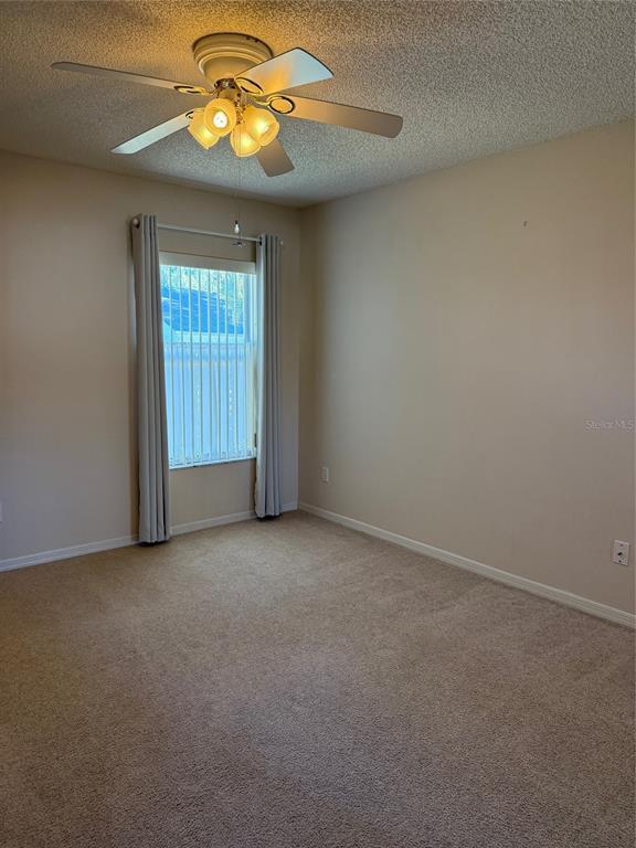 Building Photo - 4501 River Ridge Dr