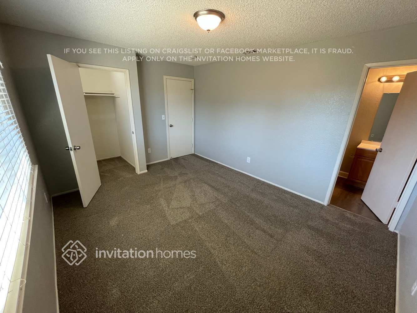 Building Photo - 2159 Greenfield Dr