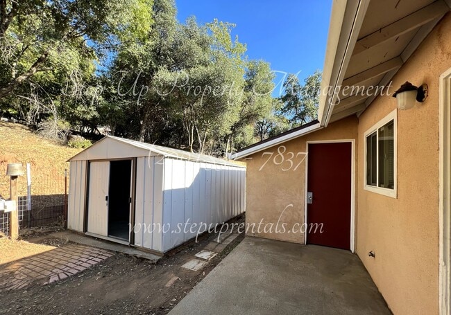 Building Photo - 19199 Beauchamp Dr