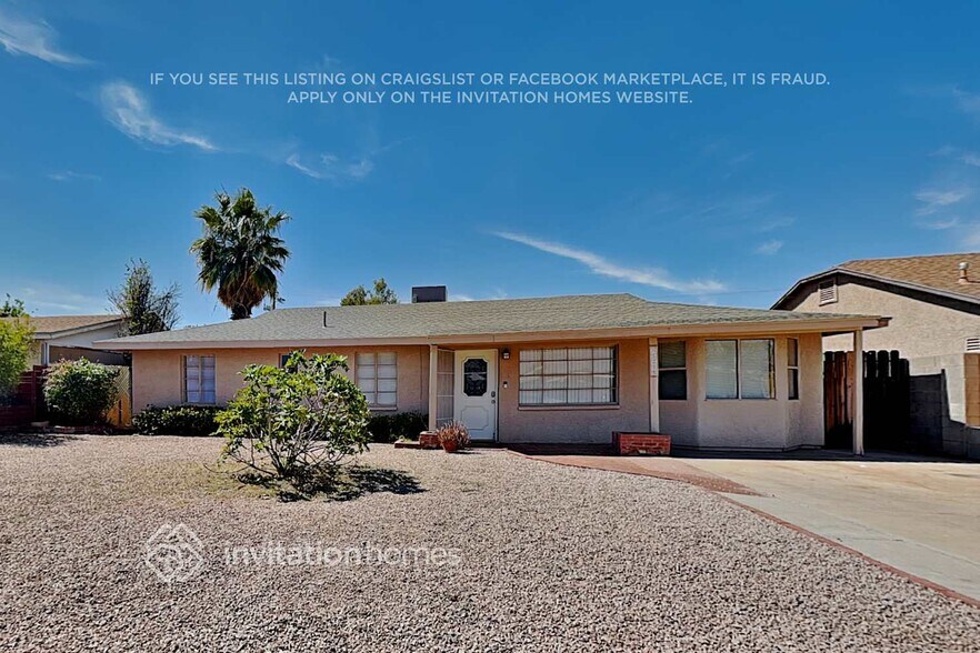 Building Photo - 1215 E Winter Dr