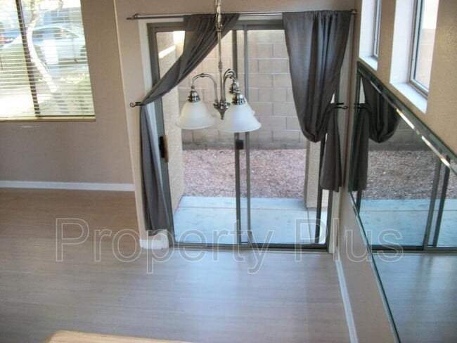 Building Photo - 21817 N 40th Pl