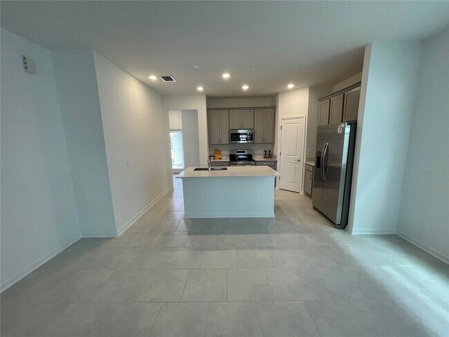 Building Photo - 6098 Blissful St