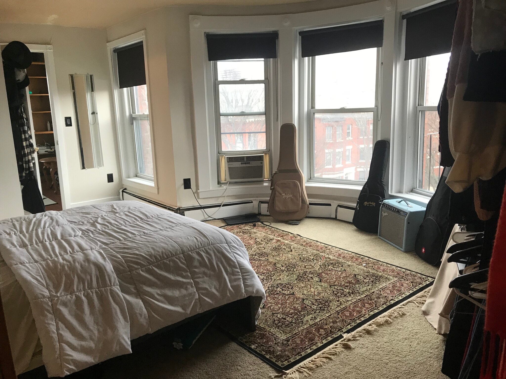 Building Photo - 27 Saint Stephen St