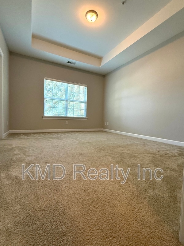 Building Photo - 11504 Amarone Dr