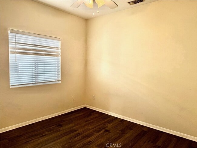 Building Photo - 18930 Sherman Way