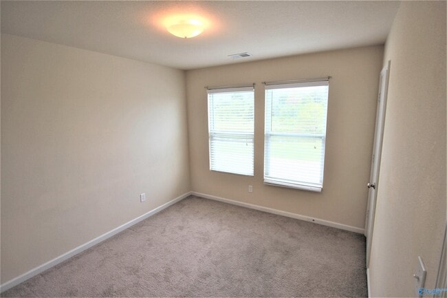 Building Photo - 269 Bermuda Lakes Dr