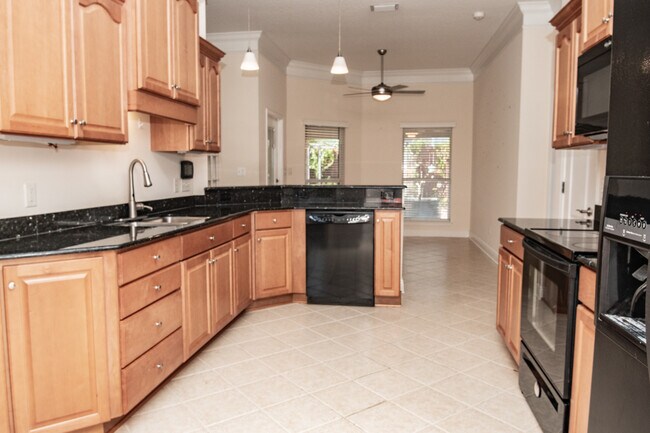Building Photo - 1777 Bridgeport Colony Ln