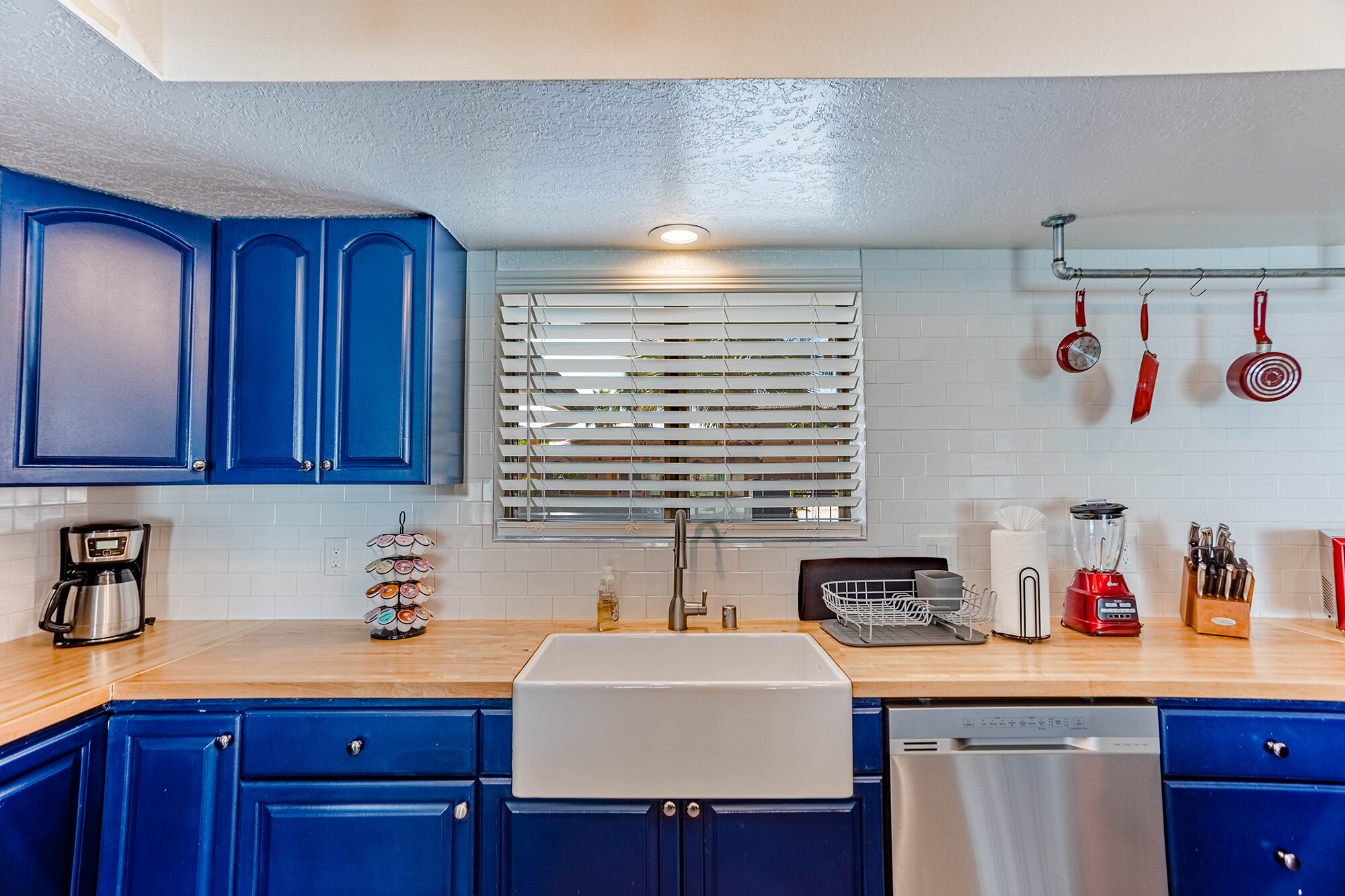 Building Photo - 2355 Souchak Dr