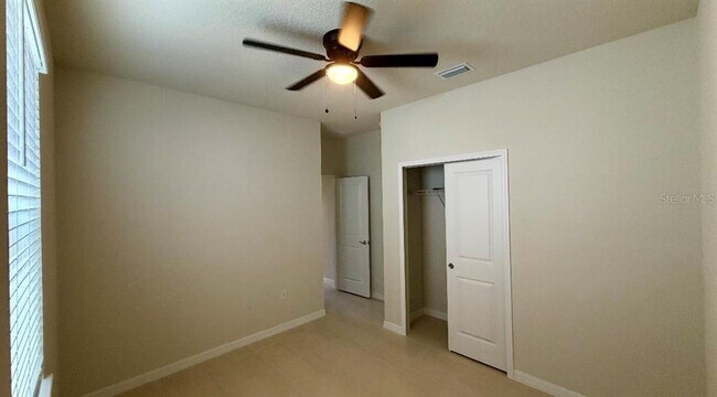 Building Photo - 3099 Springbank Dr