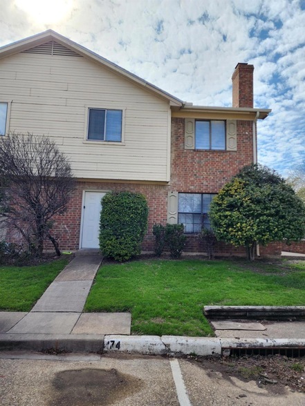 Building Photo - 3959 N Garland Ave