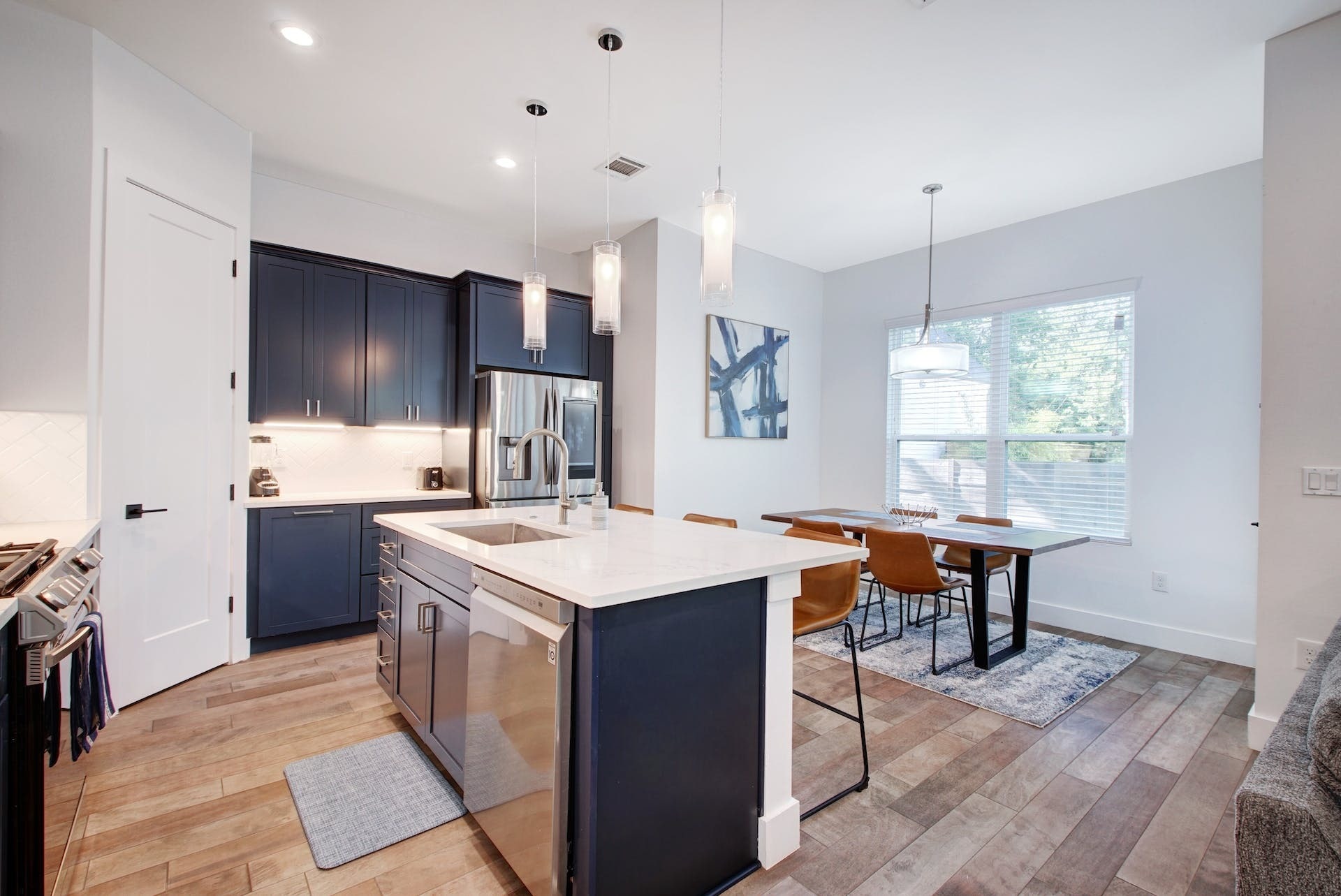 Kitchen - 413 W Odell St