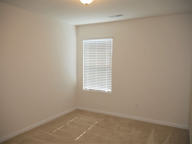 Building Photo - 2446 Hartfield Cir