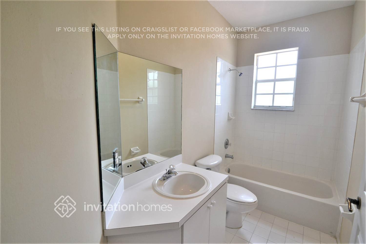 Building Photo - 12768 SW 49th Ct
