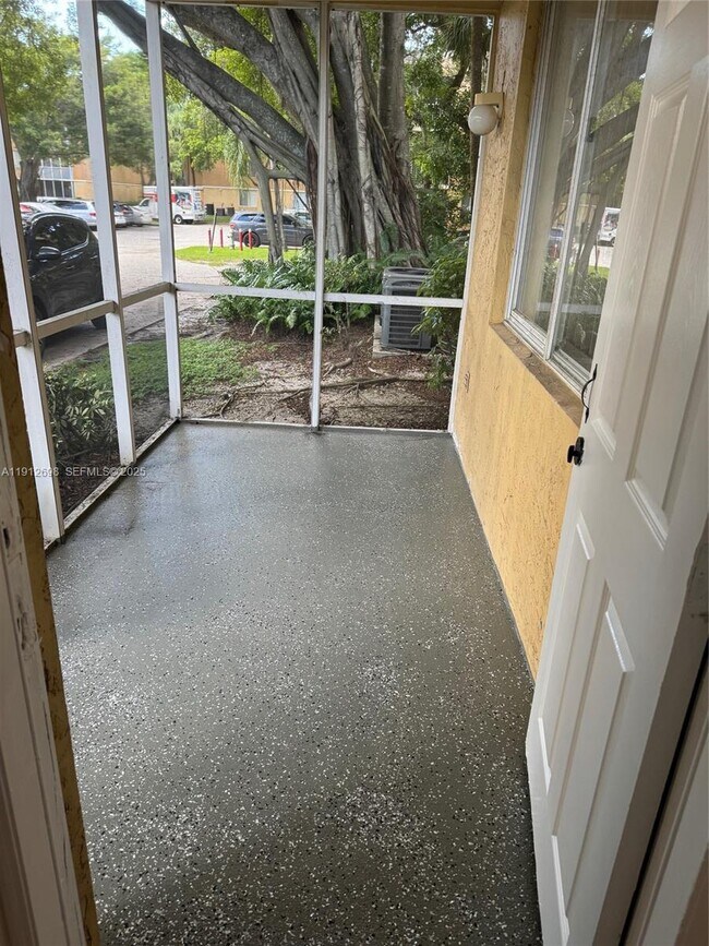 Building Photo - 4025 W McNab Rd