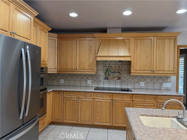 Building Photo - 2719 Mayflower Ave