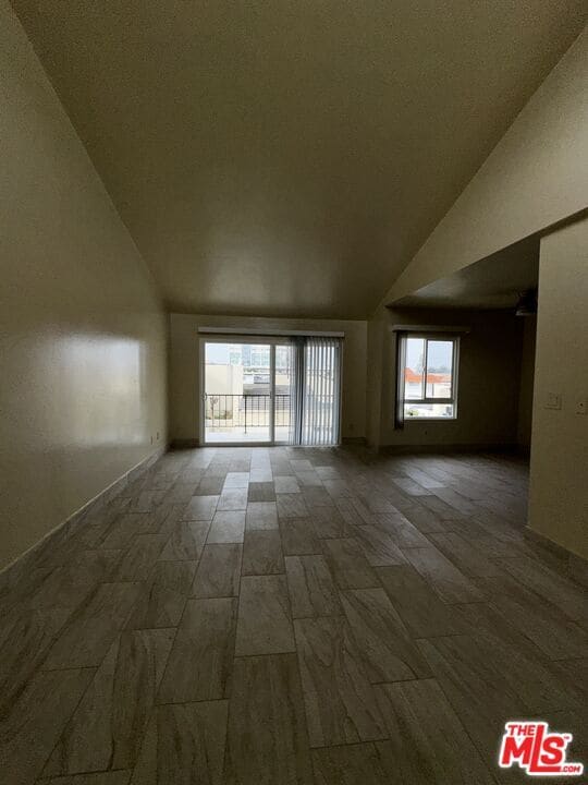 Building Photo - 3422 Maricopa St