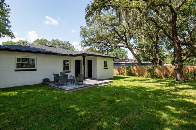 Back yard - 1918 E Shadowlawn Ave