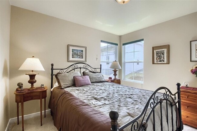 Building Photo - Terrific Two-Story Home in Broomfield!