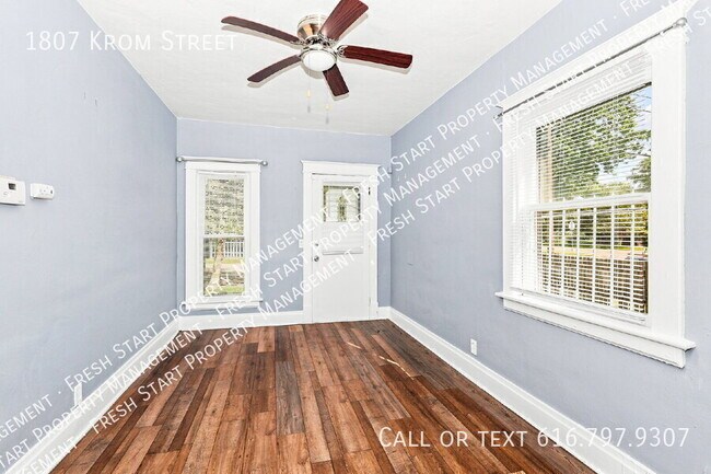 Building Photo - 1807 Krom St