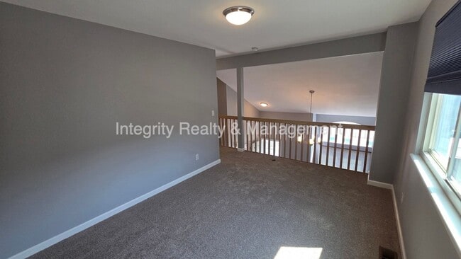 Building Photo - 5056 Weeping Willow Cir