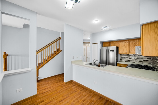 Building Photo - 14857 W Victoria Xing