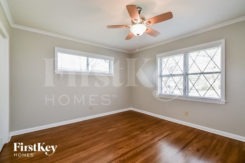 Building Photo - 1769 Great Oaks Cove
