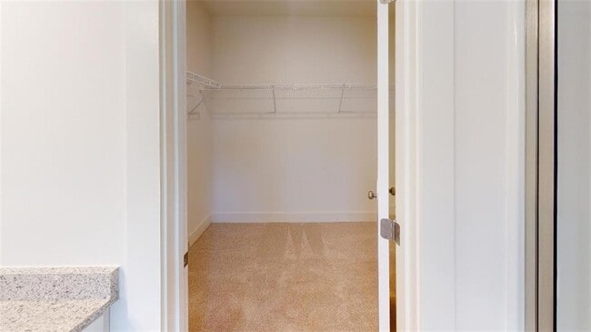 Building Photo - 2253 Mulsanne Dr