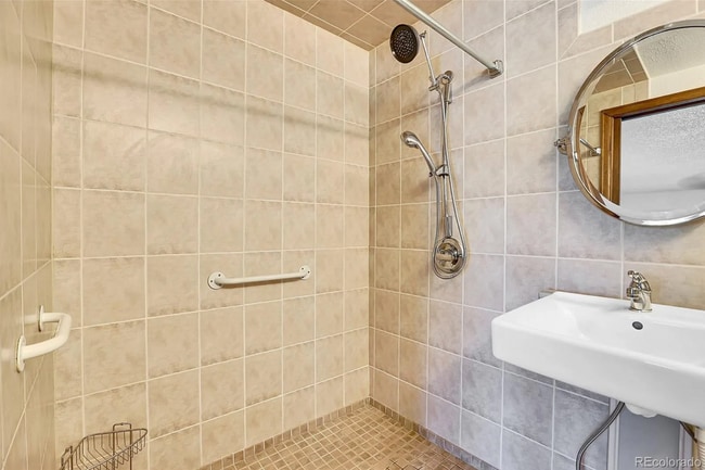 Building Photo - 13270 W 65th Ave