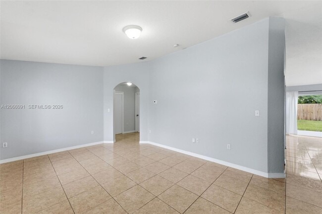 Building Photo - 13243 SW 252nd Ln