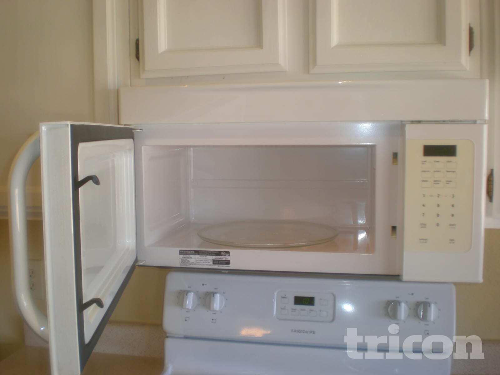 Building Photo - 10906 W Calle del Sol