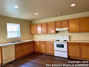 Building Photo - 5006 Meridian Farm
