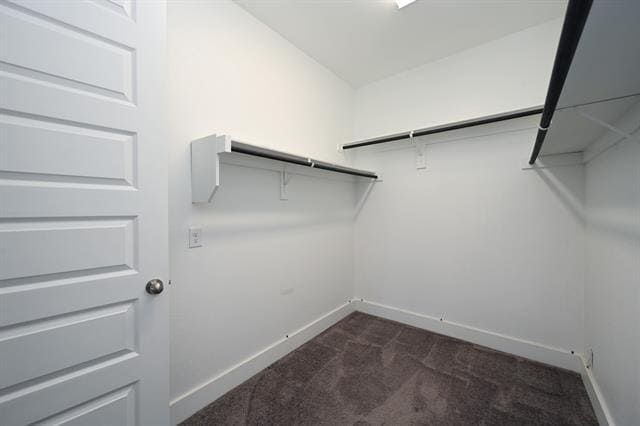 Building Photo - 2613 Chevy Chase Dr