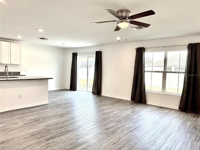 Building Photo - 4110 Targee Ave