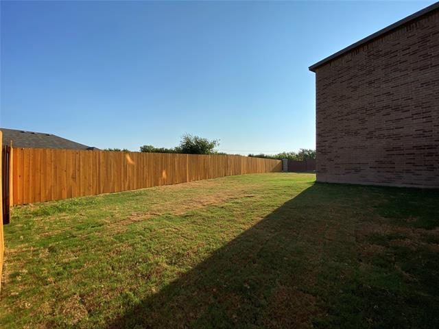 Building Photo - 100 Emma Dr